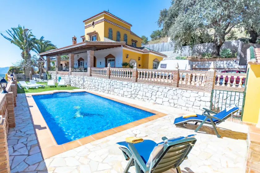 Cubo's Villa Ana Valtocado. Vues spectaculaires et piscine privée - Image 1