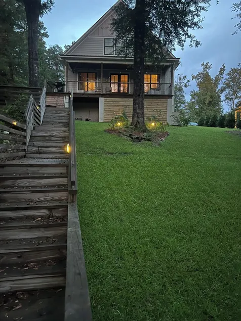 New listing!   Bright and airy waterfront home on Lake Tuscaloosa - Image 1