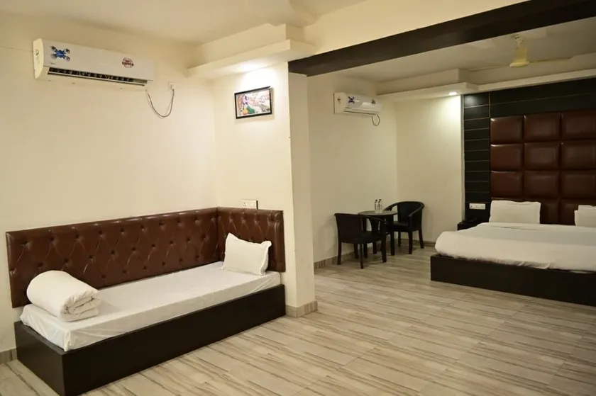 SBM Guest House - Image 1