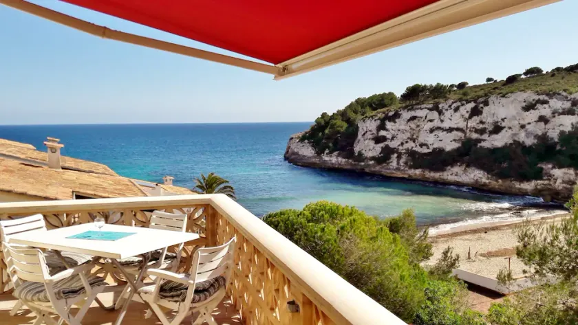 DM: Directly on the beach, terrace, sea view & garden - Image 1