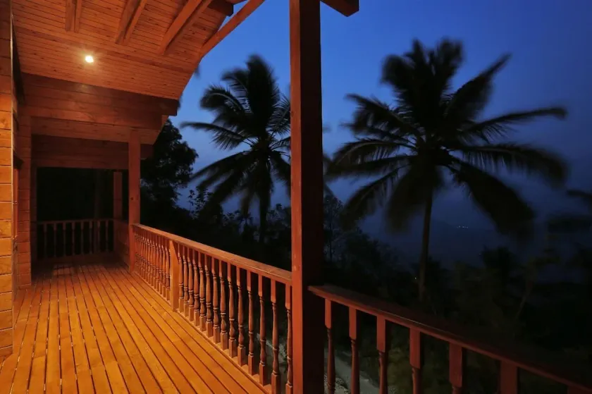 Romántica villa de madera en la cima de la montaña w - piscina y jacuzzi - Lujo en medio de la naturaleza - Image 1