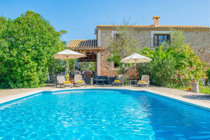 Son Tresco 126 fantastique finca idéale pour les groupes, avec jardin, terrasse, ping-pong et WiFi - Image 1