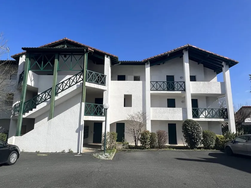 Studio à Cambo-les-Bains, Internet, Parking, Animaux admis - Image 1