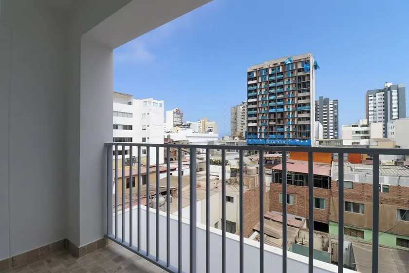 Polo Living in Miraflores by Wynwood House - Image 1