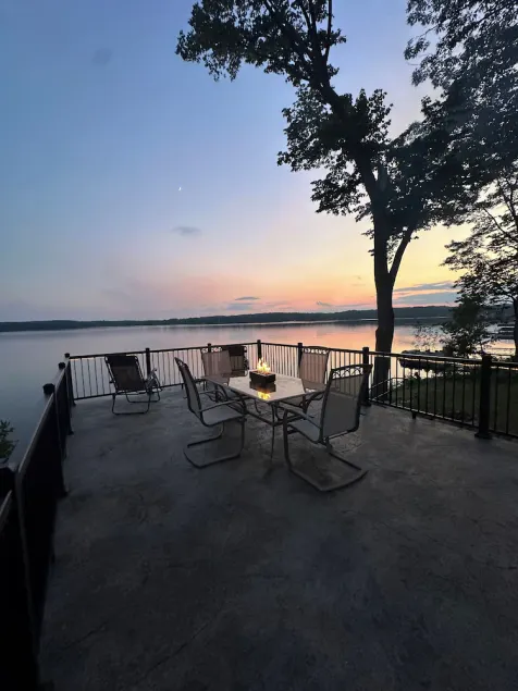 Balsam Lake Cabin a med sensationel solnedgang! - Image 1