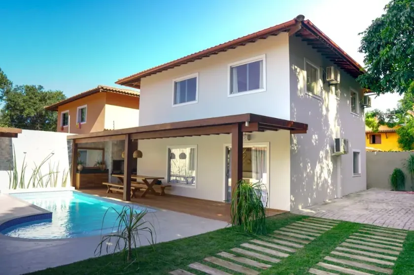 NEW HOUSE WITH ALL COMFORT AND REQUIRES 450 M FROM THE CENTER - Image 1