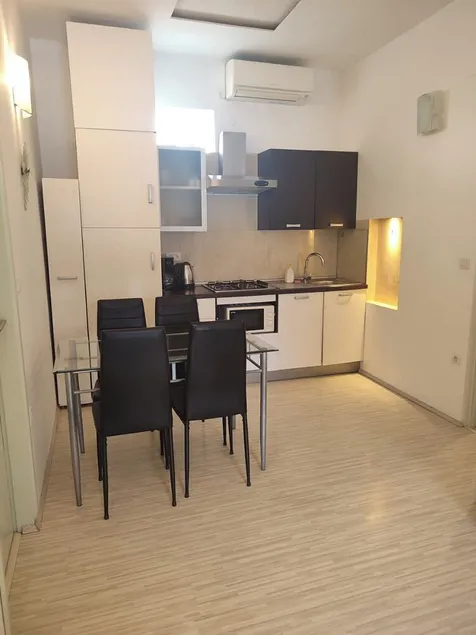 Apartments Stanislava - Image 1
