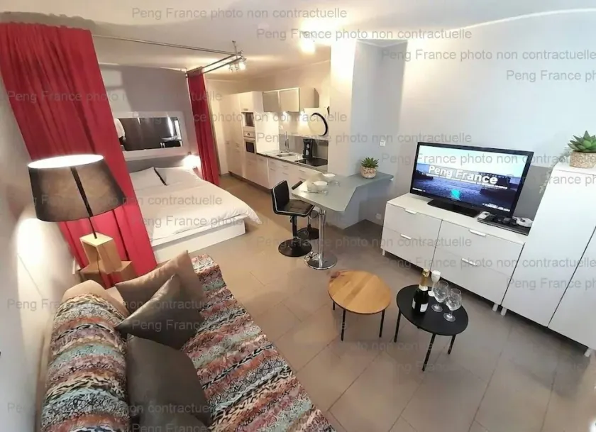 Apartement Intense - Image 1