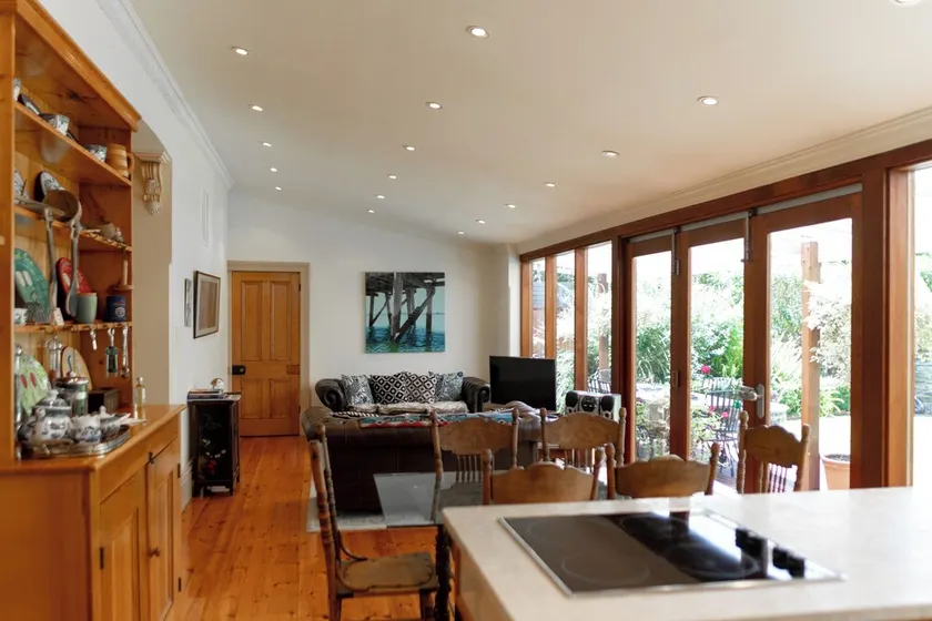Bishops Garden Spa Suite - Image 1