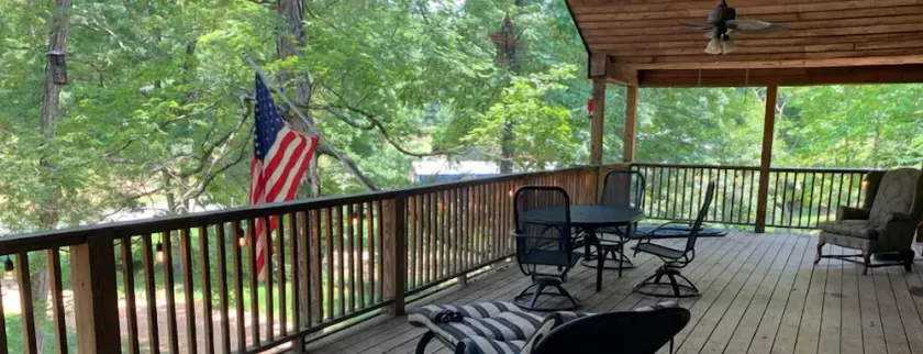 Kentucky Lake/TN River Cabin 1/2 mile to Cuba Landing Marina - Image 1