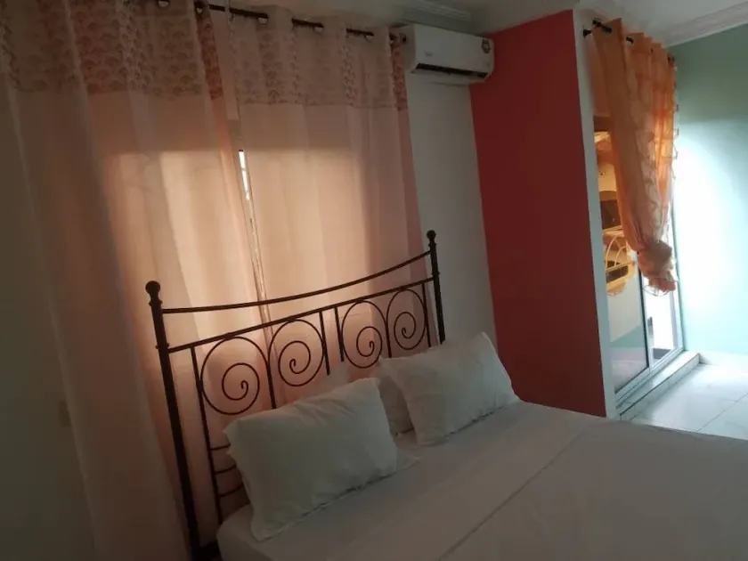 Sea Side Apartments - Image 1