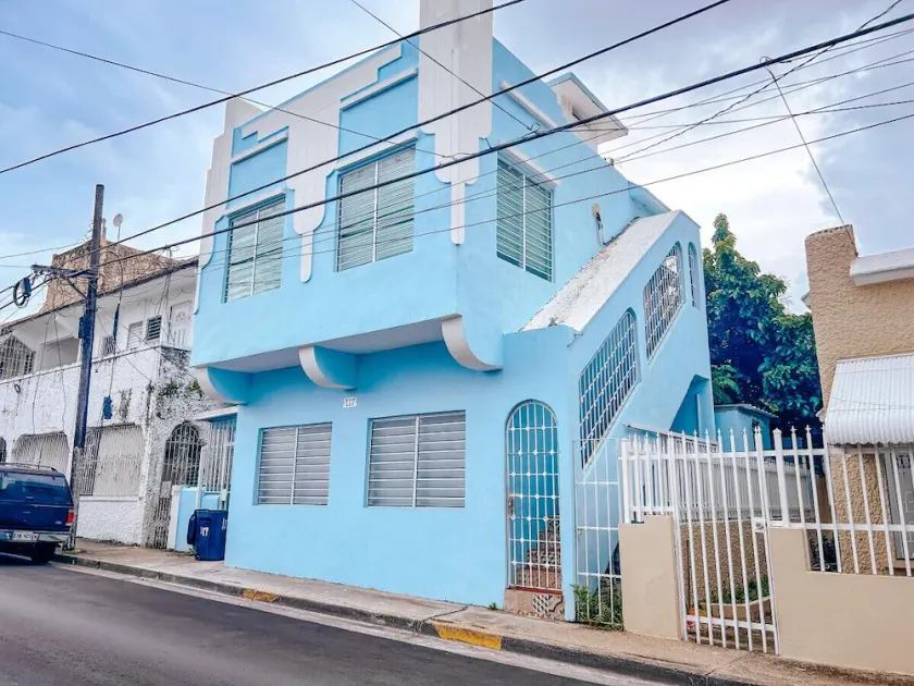 Comfy & Bright Apt @ Calle Loiza - Walk to Beach - Image 1