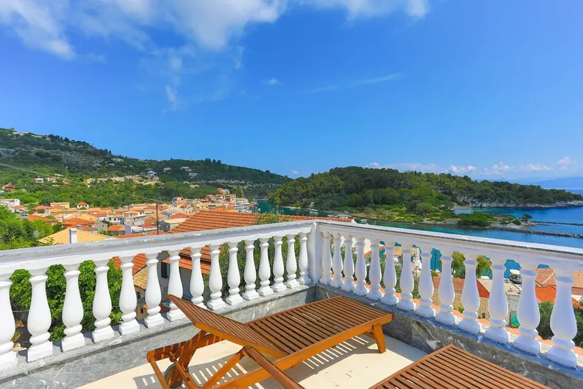 Faros Tria, Gaios Family studio, sleeps 3, balcony, views - Image 1