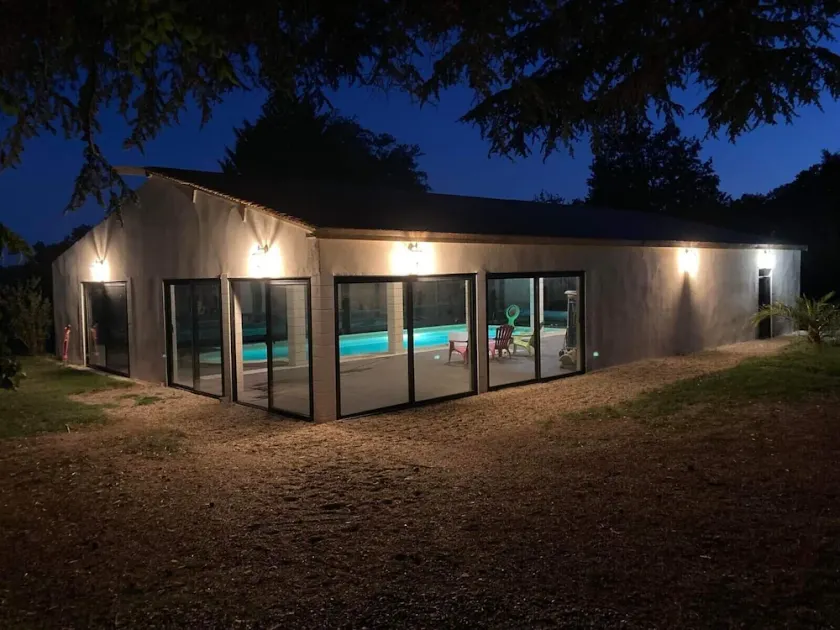 Domaine de La Retardière ****, 2 edificios, Pazo y Granero, piscina climatizada - Image 1
