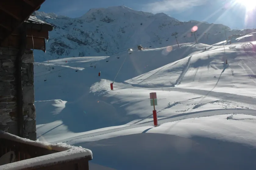 LES ARCS 1950, SEHR KOMFORTABLE FEWO, DIREKT AN DEN PISTEN, SÜDLAGE, POOL, SAUNA - Image 1