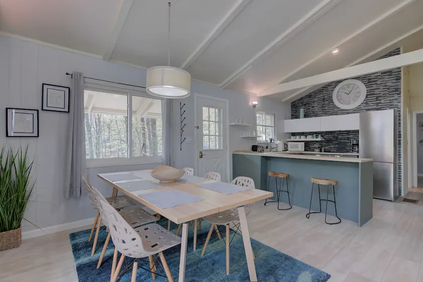 Renovated Modern Chalet - Swim, Hike, Bike, Fish, Ski, Skate, Shop, Dine, Relax! - Image 1