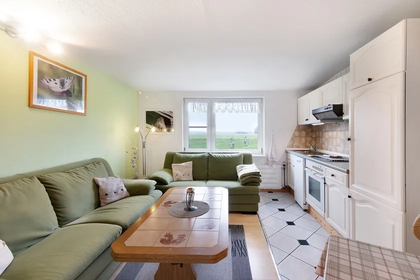 Ferienwohnung 'Landferien Schütt' mit Balkon - Image 1