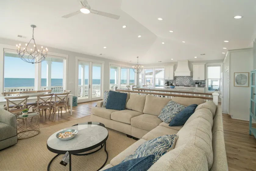 Hobbs Realty - EV Charger | Elevator| Private Pool | Cabana Rentals Included - Image 1