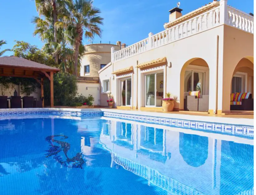 Superb Villa mit eigenem Pool, 1 Minute zu Fuß von der Sandy, Blaue Flagge, Cala Ca - Image 1