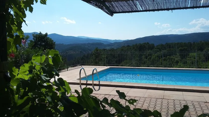 Le Vignal 2, cottage with 2 bedrooms in the south of the Ardèche - Image 1