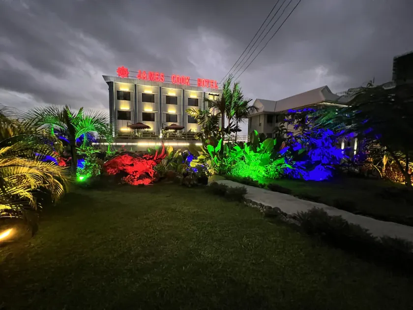 James Cook Hotel - Image 1