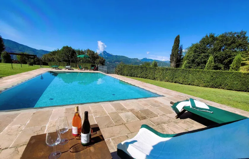 Renovated silk factory, private pool- Sleeping 14.  Near Barga WIFI. Chef option - Image 1
