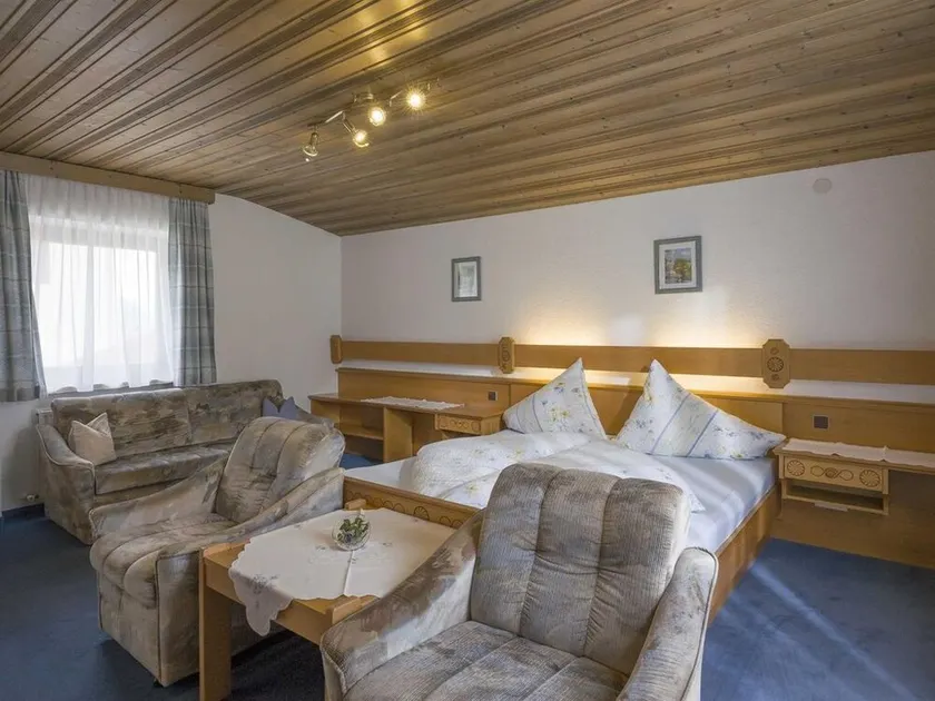 Type 1 double room living area - Villa Obrist - Image 1