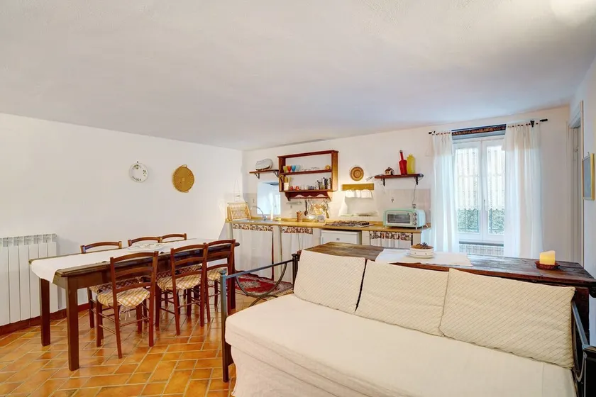 Appartamento Fienile con vista sulle montagne, piscina in comune e Wi-Fi - Image 1