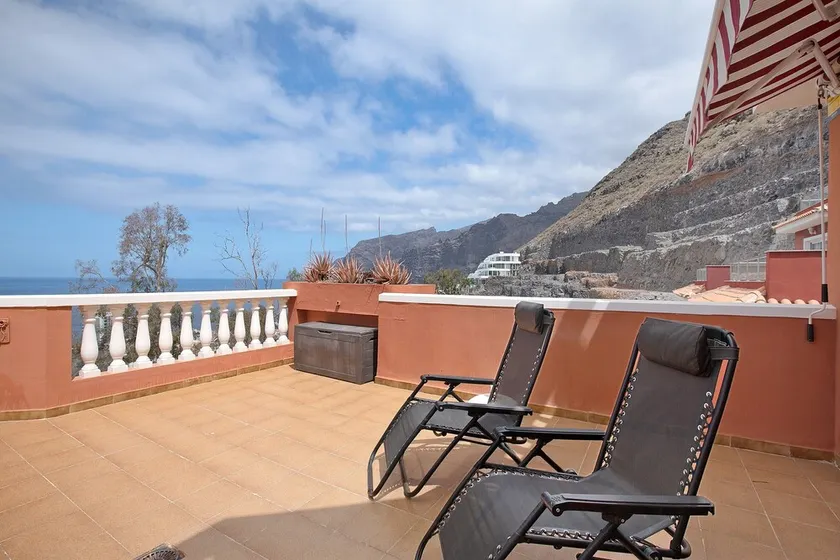 Appartement de vacances 'Bonitas Vistas A Los Acantilados' avec vue sur la mer - Image 1