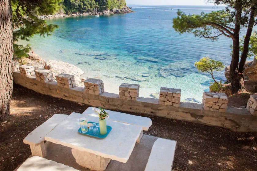 5 bedroom Beach Front villa on Peljesac. Stunning beach.1st ROW. AMERICAN OWNER - Image 1