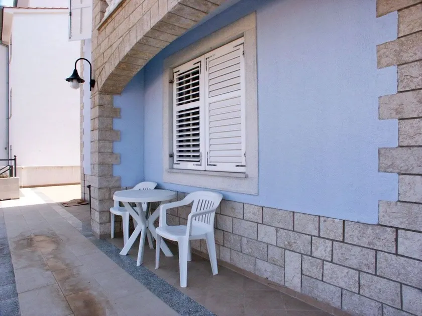 1-Zimmer-Ferienwohnung mit Terrasse und Meerblick Vrsar, Porec (A-3007-d) - Image 1
