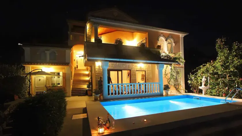Holiday apartment with sea view - Image 1