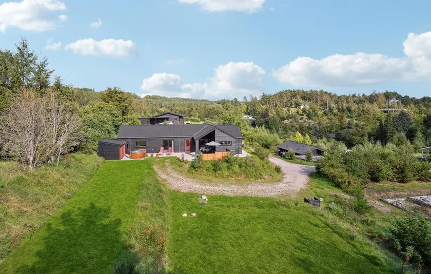 4 bedroom awesome home in Ebeltoft - Image 1