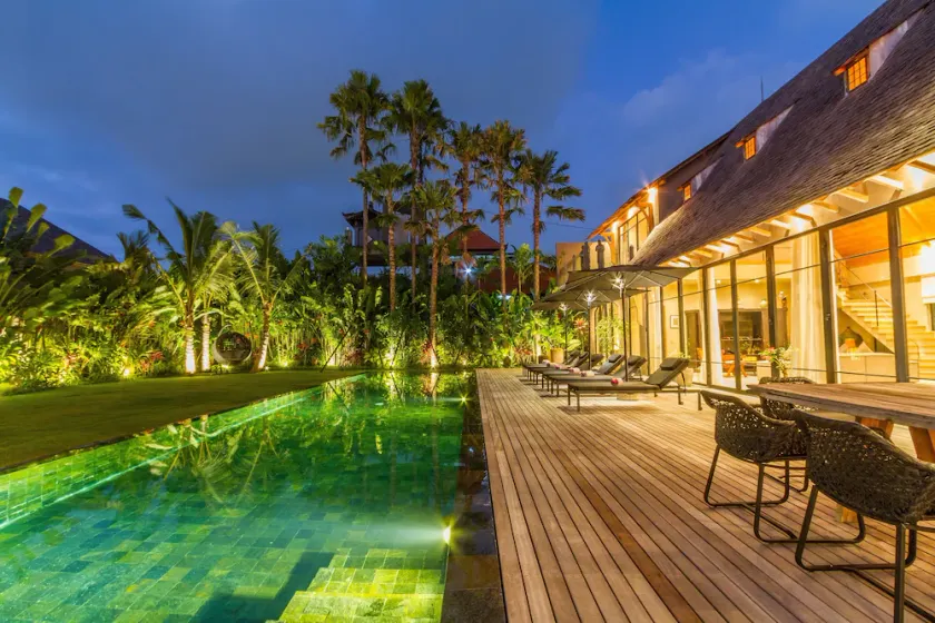 Villa Taijasa - Luxury 5BR Villa with 20m Pool - Image 1