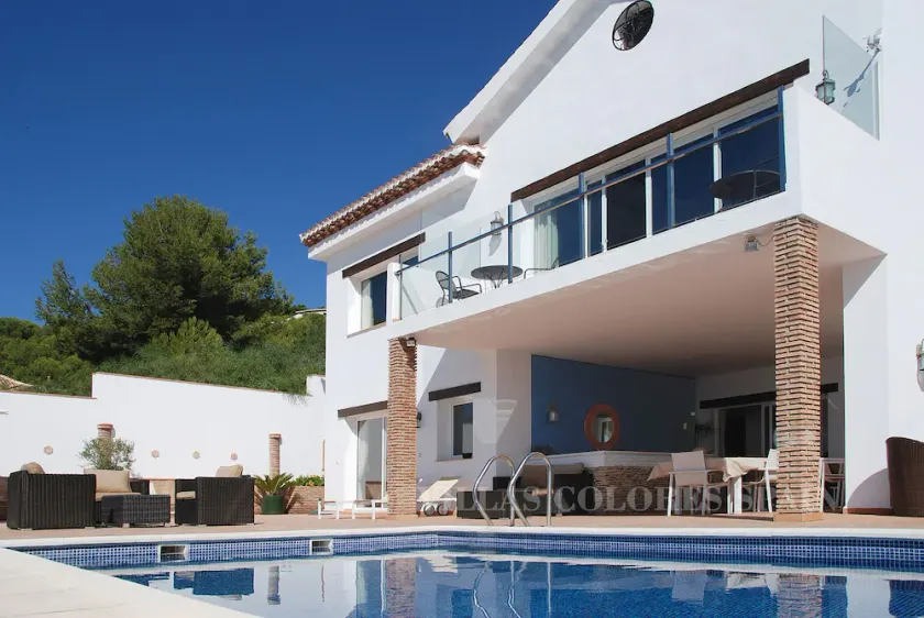 Villa Bosque Mar with private heated pool and jacuzzi - Image 1