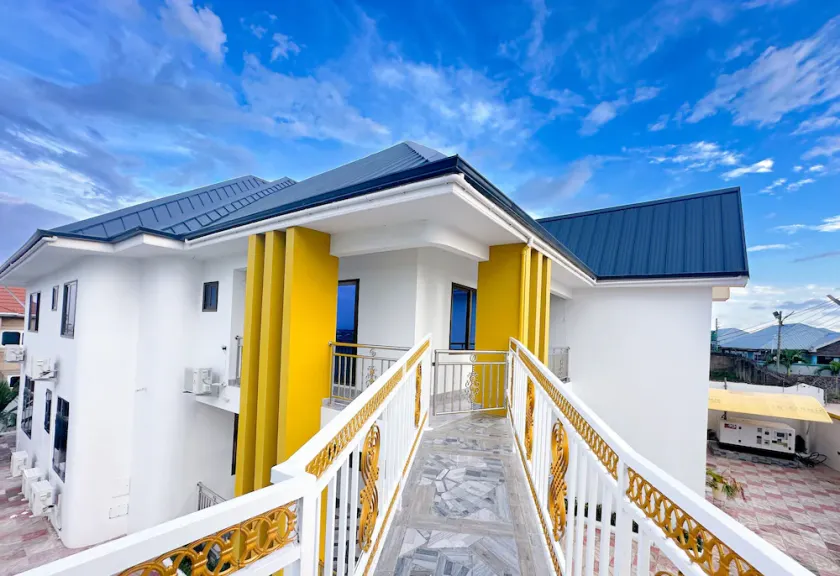 Firnic Luxurious Private Hotel - Image 1