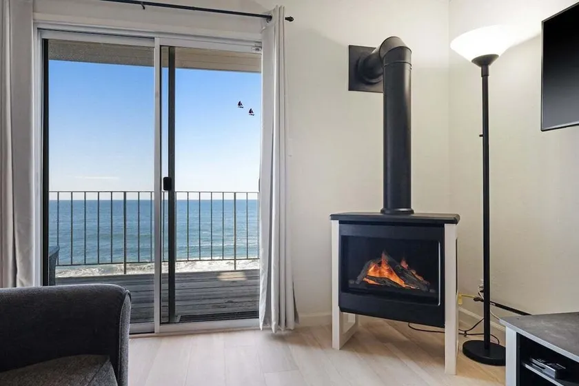 404 / Clam Hut * OCEAN FRONT * 2 Nt. Minsta lågsäsong / 4 Nts Min. Sommarlov - Image 1
