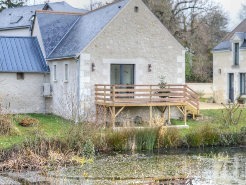 Charming Cottage with Terrace Overlooking Pond, Near Chenonceau and Beauval Zoo - Image 1