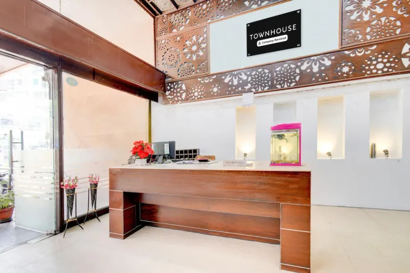 Deluxe Townhouse Narayanaguda Metro - Image 1