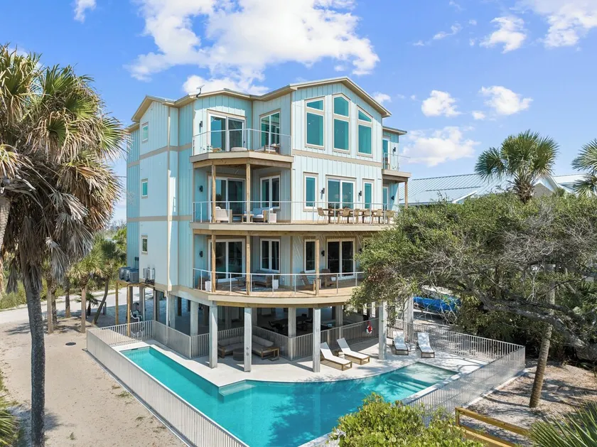 Skinny Legs: Stunning 10 BR Beachfront Home- Priv. Pool, Arcade Games, Sleeps 32 - Image 1