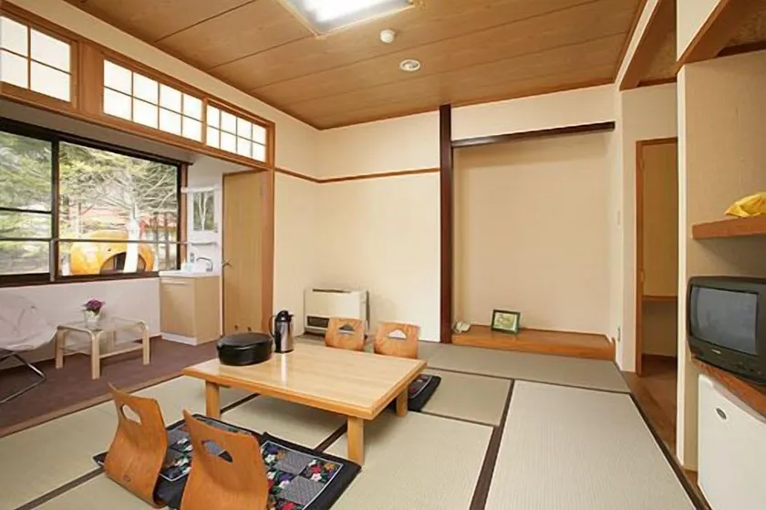 Karuizawa Mori No Ie Haretara Iine - Image 1
