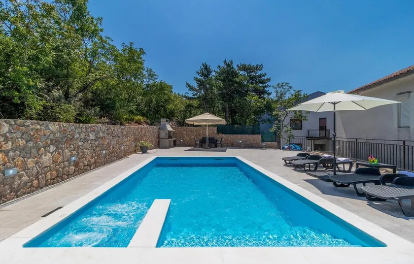 Stunning Home In Dramalj - Image 1
