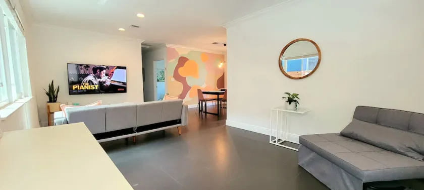 Modern 3 bed/2 bath House by Coco Walk w/ Private Cozy Deck(Family/Pet-friendly) - Image 1