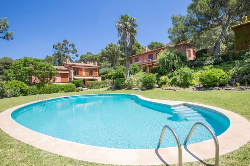 1CUBA 01 - Preciosa casa situada en una zona del faro de Llafranc, grupo de 8 casas con piscinas y jardín comunitario. - Image 1