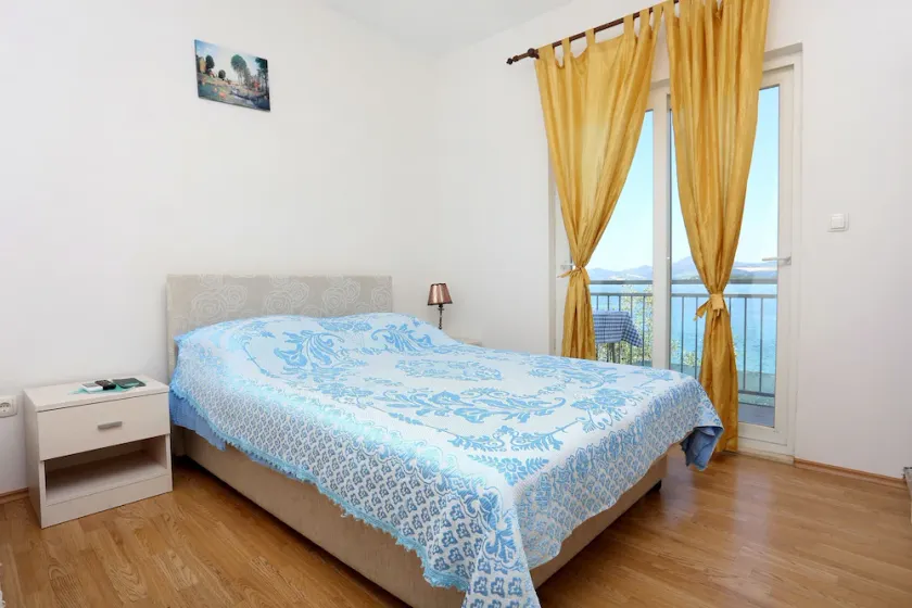 One bedroom apartment near beach Žuronja, Pelješac (A-10137-b) - Image 1
