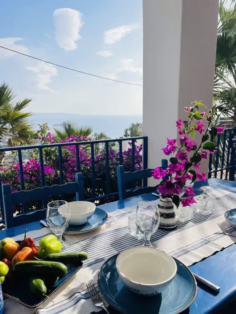 Renovated dream house with 80 sqm - unique view over the island - Image 1