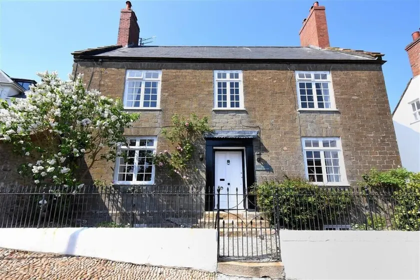 STONE HOUSE, family friendly, country holiday cottage in Charmouth - Image 1