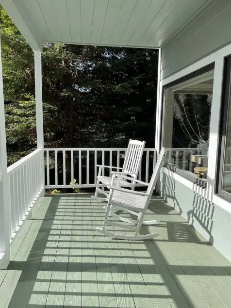 Peaceful Retreat with Ocean Views, Tall Pine Trees, and Beautiful Garden - Image 1