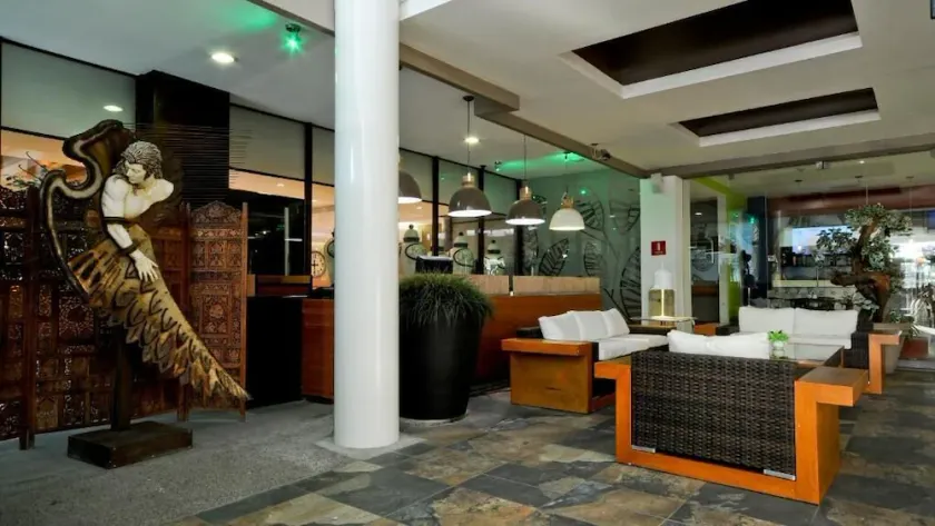 Tiser Hotel - Image 1