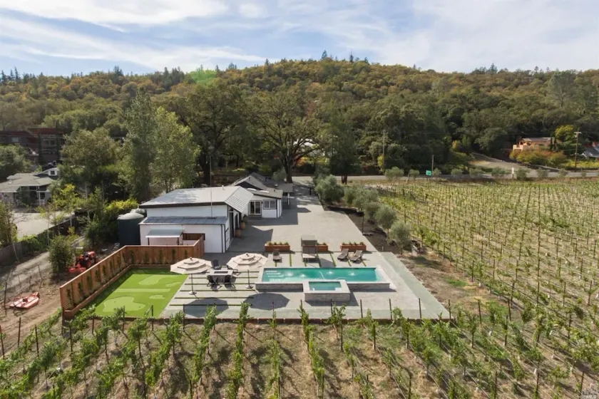 Getlmen Vineyard in der Nähe - Image 1